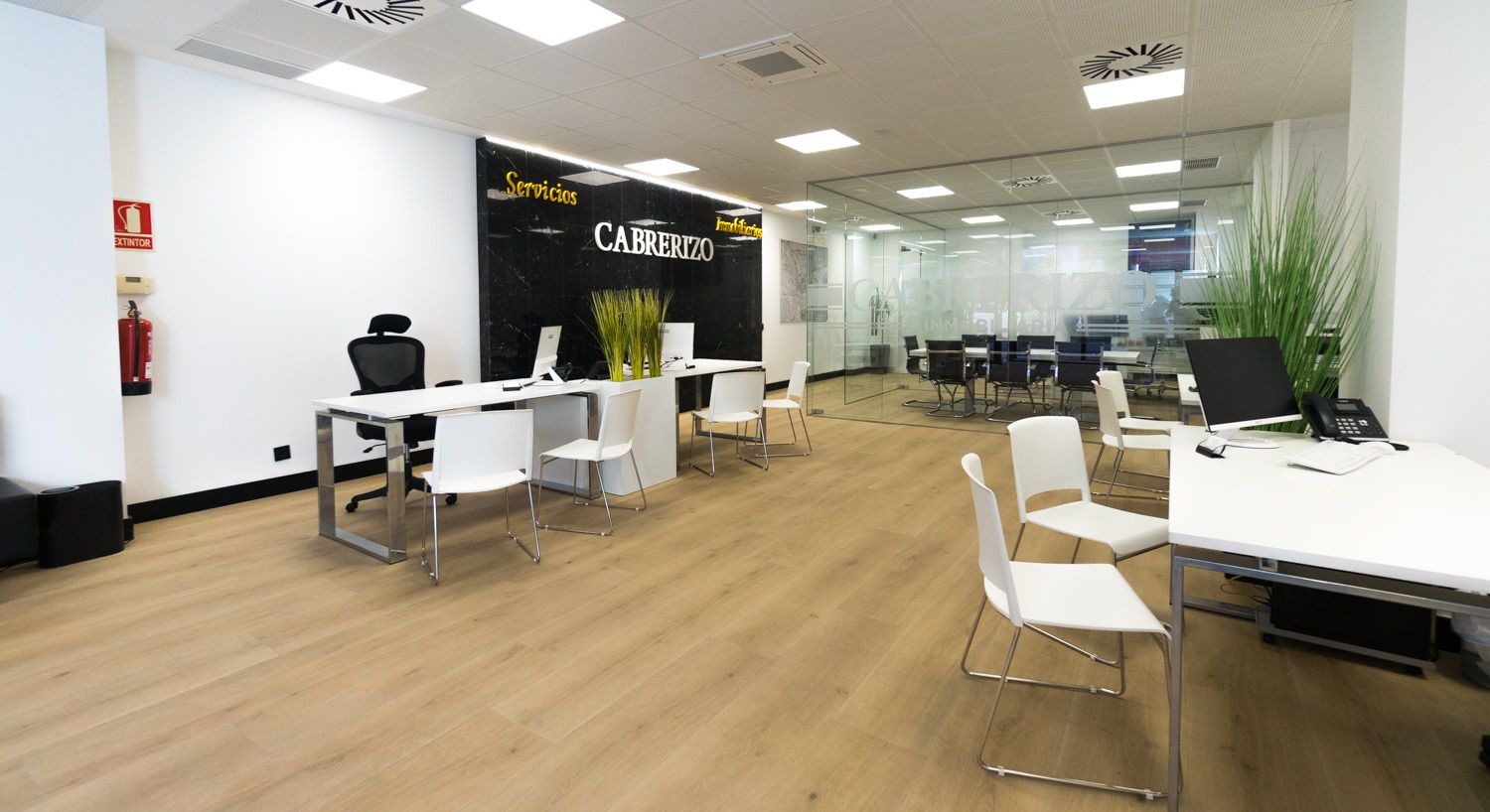 Servicio personalizado y asesoramiento legal. INMOBILIARIA CABRERIZO en Logroño