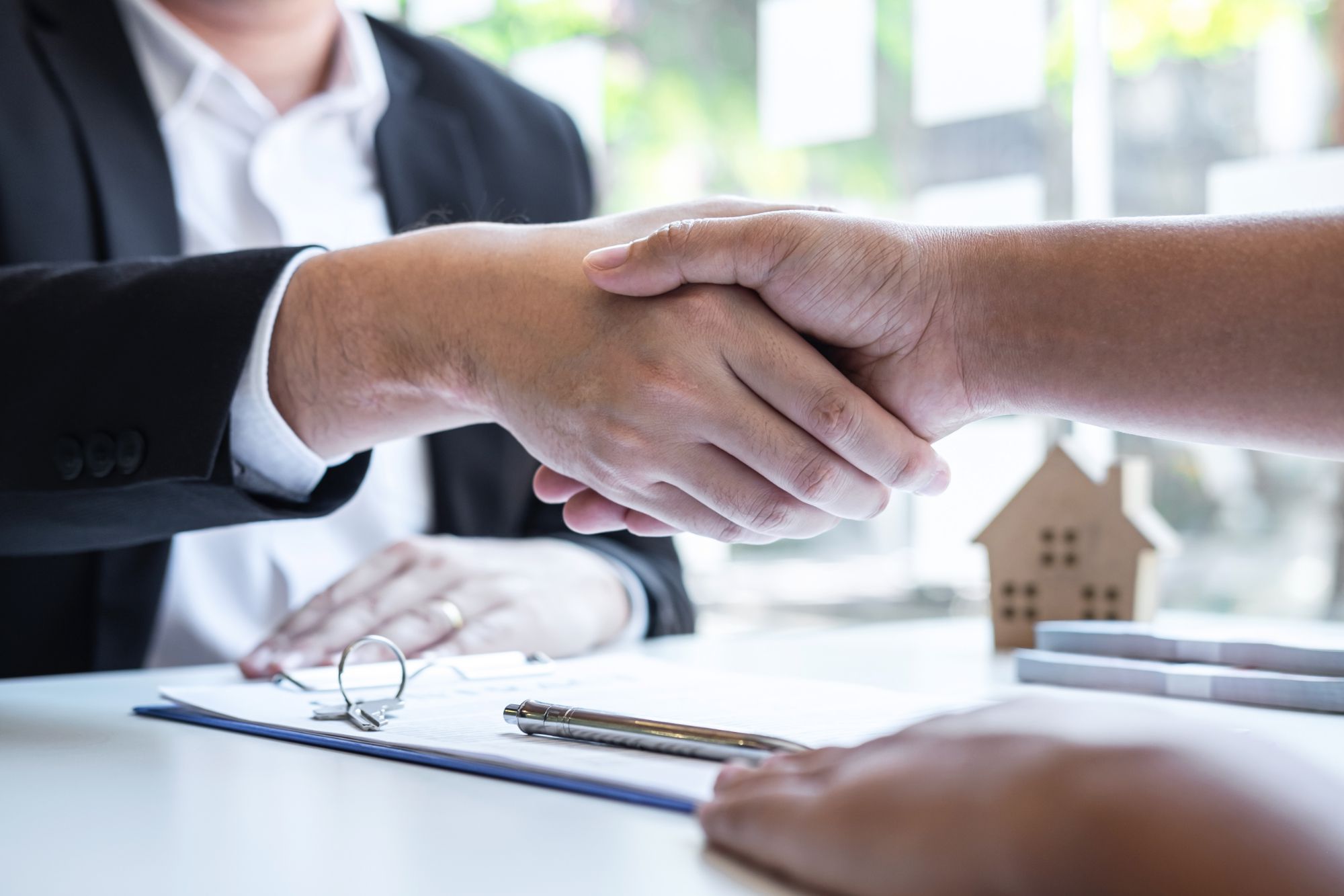 Tramites de compraventa a particulares. INMOBILIARIA CABRERIZO en Logroño