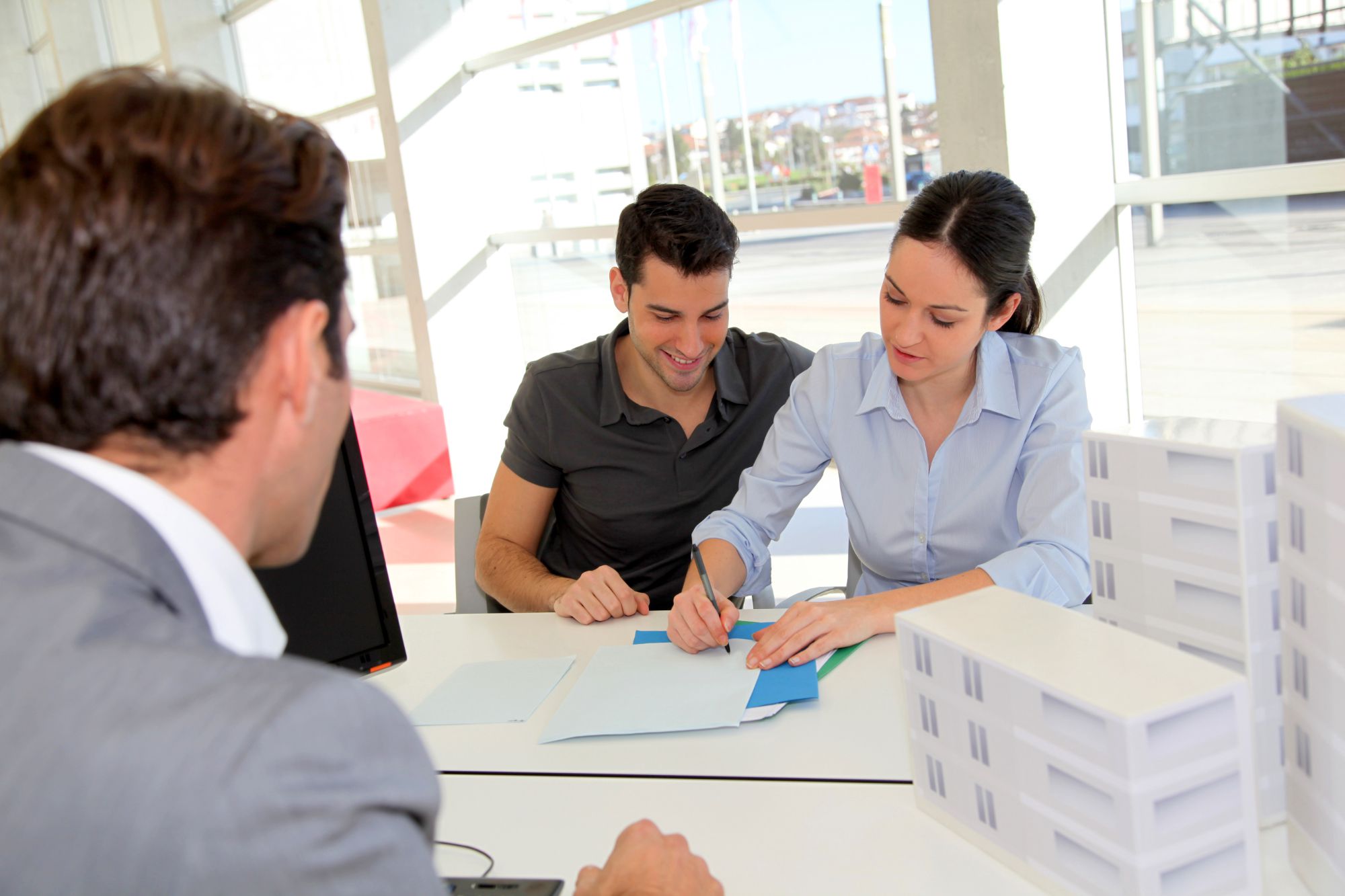 Servicios al Comprador. INMOBILIARIA CABRERIZO en Logroño